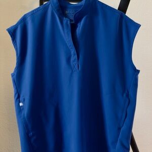 FIGS Rafaela Scrub Top